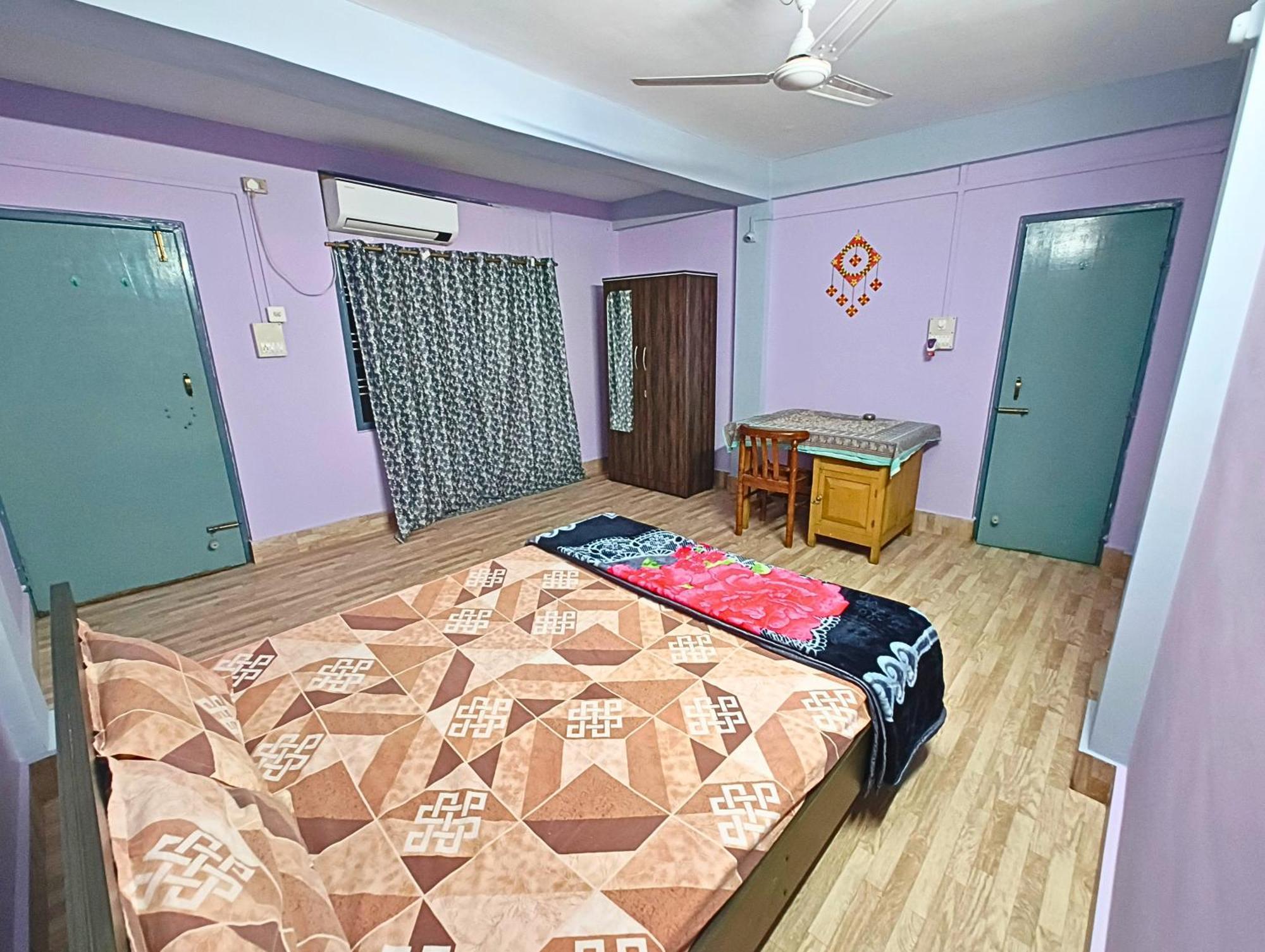 Taj Residency Holiday Homestay -Entire 1Bhk & 2Bhk Private Apartments -Call 767Ooo54Oo Jorhat Exterior photo