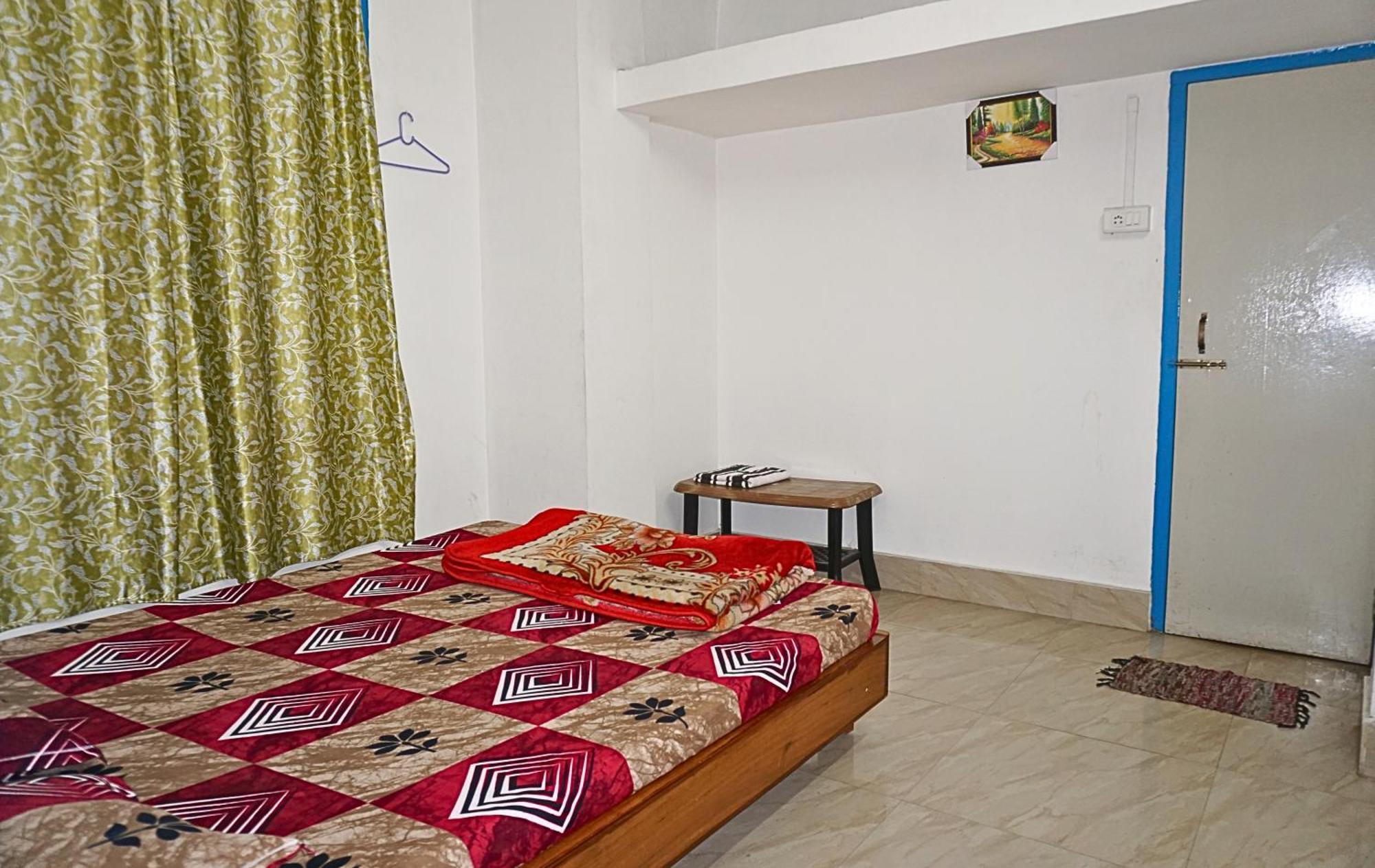 Taj Residency Holiday Homestay -Entire 1Bhk & 2Bhk Private Apartments -Call 767Ooo54Oo Jorhat Exterior photo